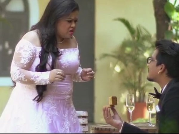 Harsh Proposes Bharti With A Gulab Jamun!