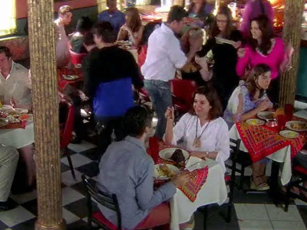 Farah Khan's Cameo Farah Khan's Cameo