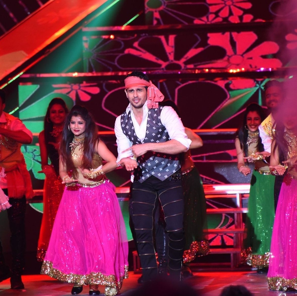 Sidharth Performed At IFFI 2017