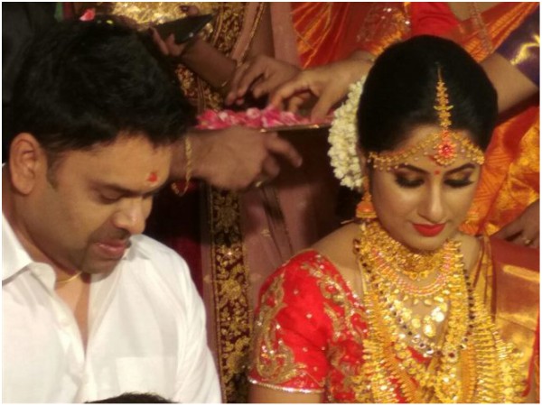 Jyothi Krishna's Wedding: Mollywood Celebrities Attend The Event