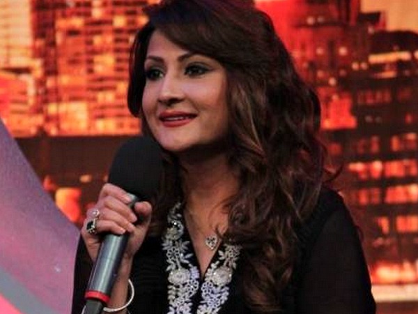 Urvashi Dholakia