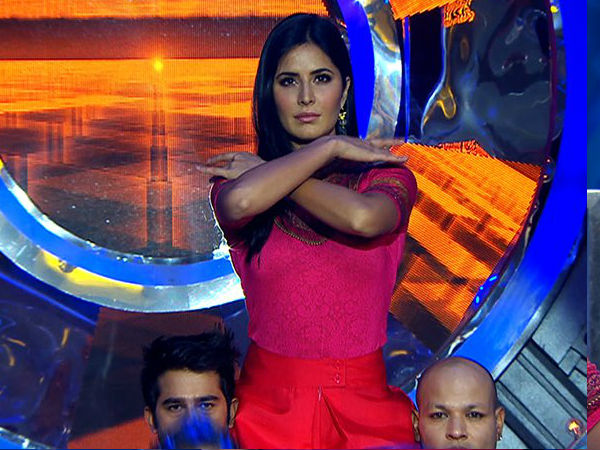 Katrina Chooses Akshay Over Shahrukh Katrina Chooses Akshay Over Shahrukh