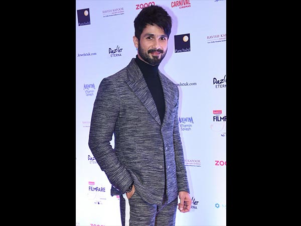 When Shahid Arrived At The Red Carpet When Shahid Arrived At The Red Carpet
