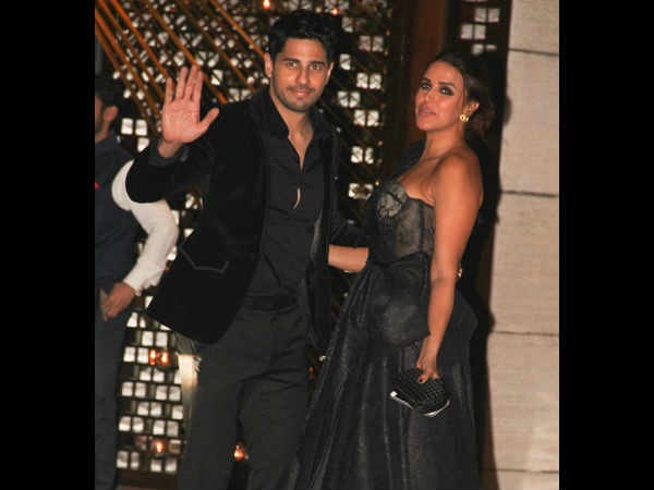 Troubling Brewing Between Sid & Alia? Troubling Brewing Between Sid & Alia?