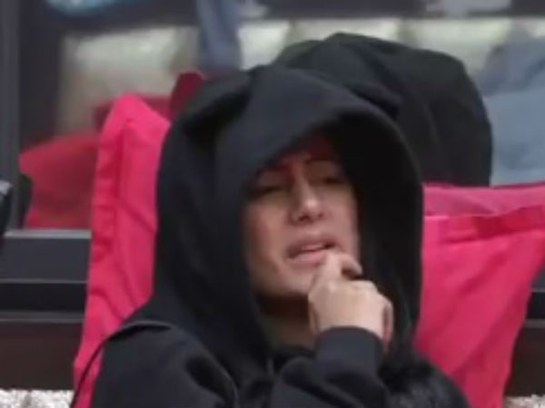 'Hina Khan' Was A Paid Trend? 'Hina Khan' Was A Paid Trend?