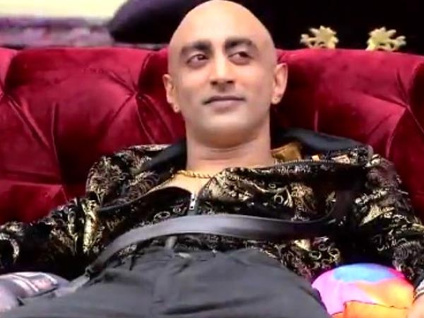 Akash Dadlani Sent To The Secret Room!