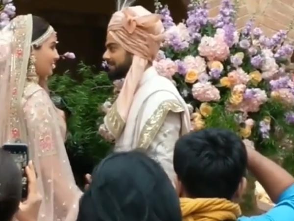 'Virushka' Just Can't Take Their Eyes Off Each Other