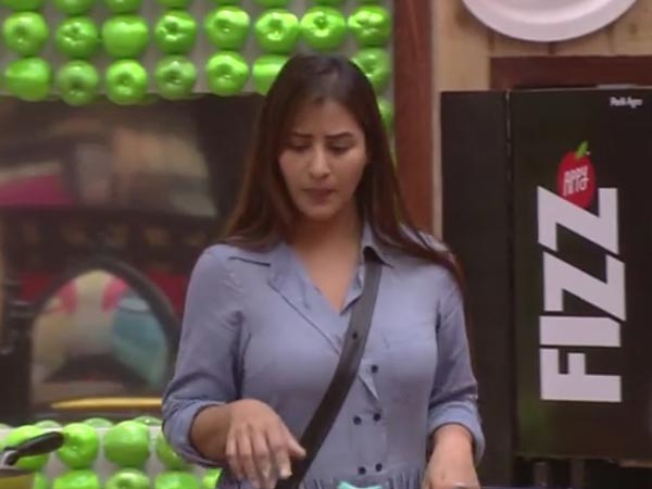 Hina Has Problem With Shilpa’s Cooking Methods!