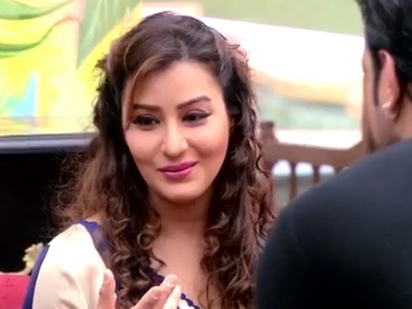 Shilpa Is Chatur & Chalak