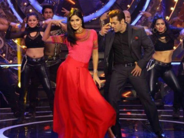 Salman & Katrina Celebrate TZH Success On Bigg Boss Sets!