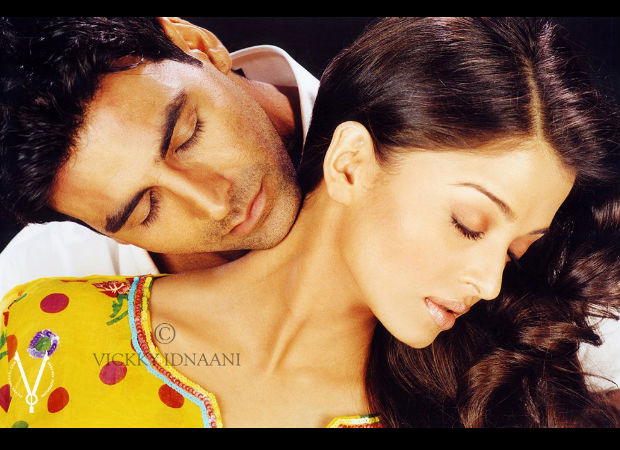 Akshay-Aishwarya's Photoshoot Goes Viral Akshay-Aishwarya's Photoshoot Goes Viral