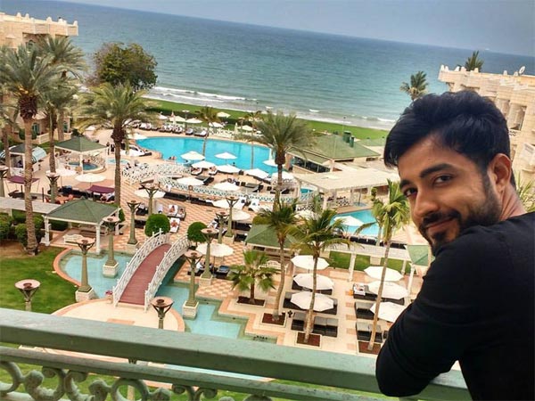 How was the experience of working with Ali Abbas Zafar? How was he on the set with cast and crew? How was the experience of working with Ali Abbas Zafar? How was he on the set with cast and crew?