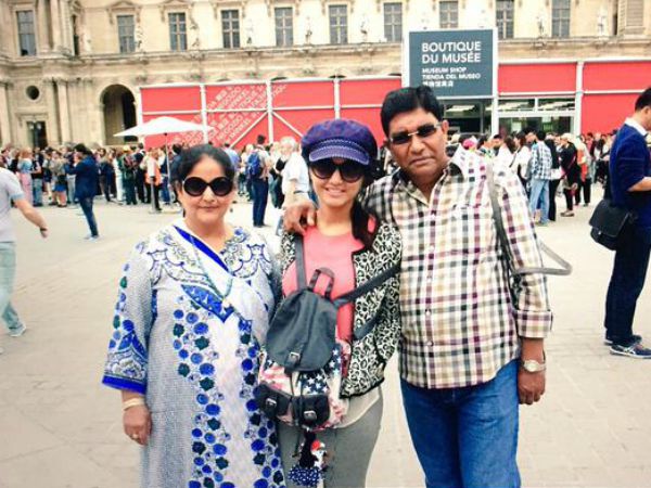 Hina Is The BEST Daughter Hina Is The BEST Daughter