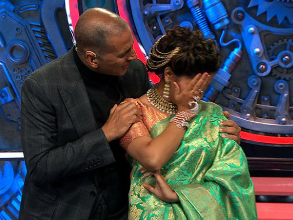 Sapna Performs With Salman & Akshay Sapna Performs With Salman & Akshay