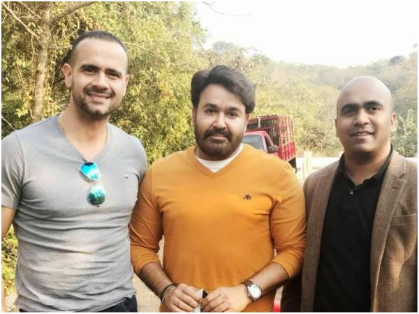 Another Picture..! Another Picture..!