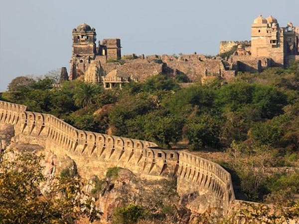 When Raja Ratan Singh Caught Raghav Chetan Red-Handed