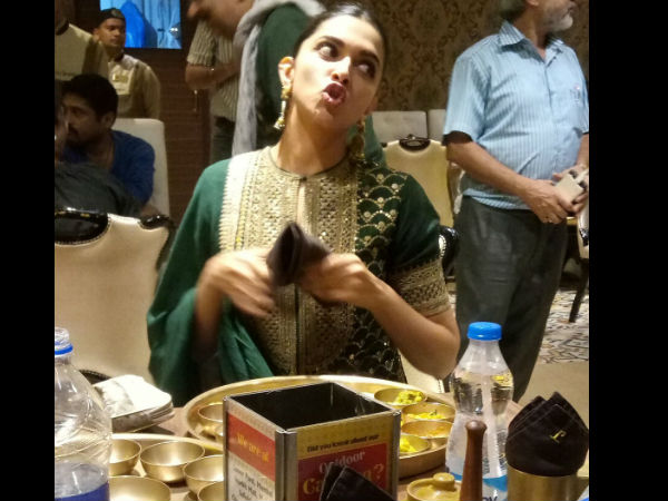Meanwhile, Deepika Dines With Media..