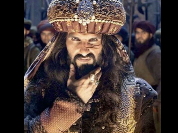 Ranveer’s Mom Came To His Help Ranveer’s Mom Came To His Help