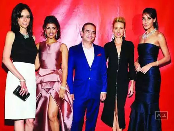 Hollywood & Bollywood