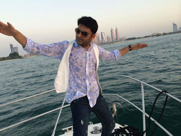 Kapil Performs At PSL-2018 In Dubai!