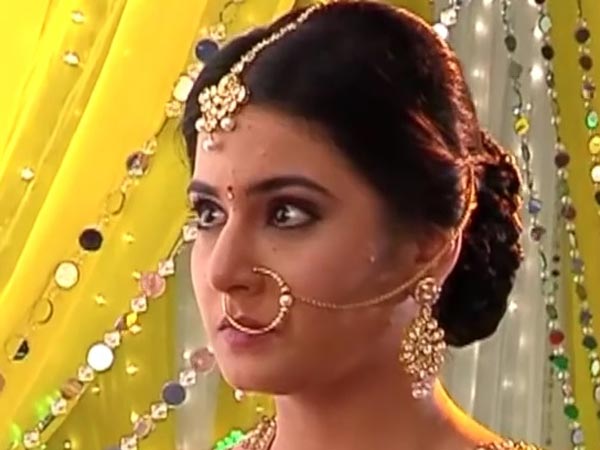 Avni Bids Goodbye To Neil & His Family