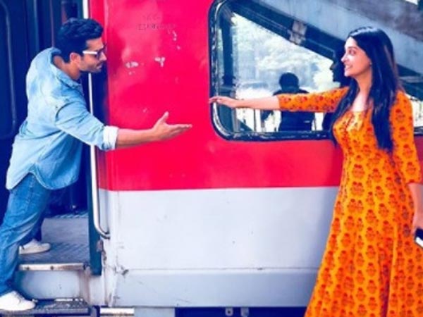 The Couple Travel To Their Wedding Destination In DDLJ Style The Couple Travel To Their Wedding Destination In DDLJ Style