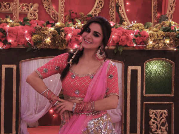Shraddha Arya Perform At AAJS Vedika & Gautam’s wedding Shraddha Arya Perform At AAJS Vedika & Gautam’s wedding