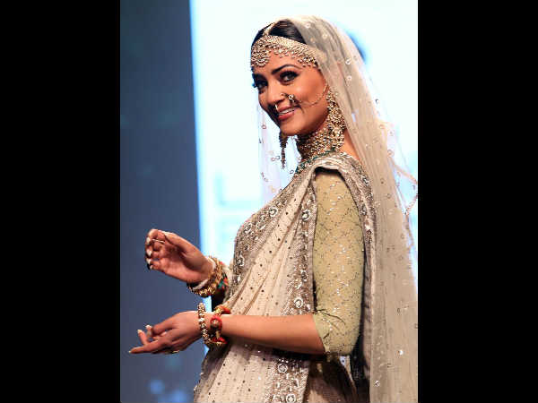 Magic All Around Magic All Around