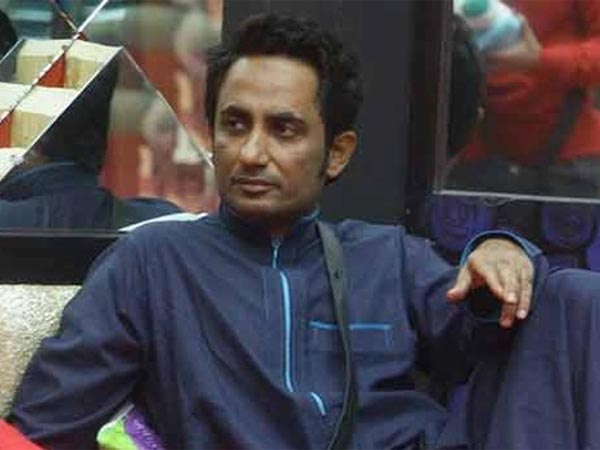 Mumbai Crime Branch Arrests Zubair Khan