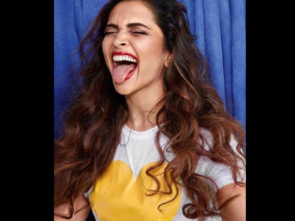 Deepika Lends A Helping Hand!