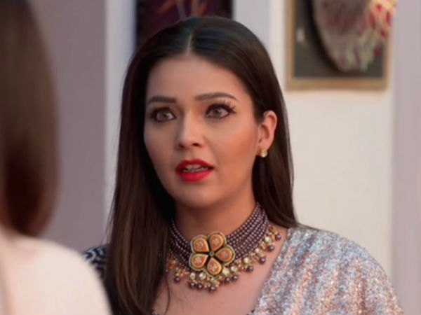 Kicking Scene Irks Fans: @bumblebee_xox