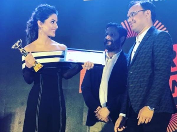 Hina Khan Bags An Awards At Power Women Fiesta Awards 2018