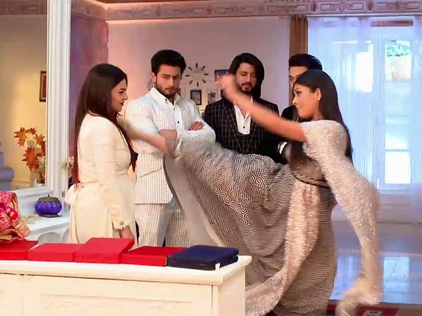 Mansi On Kicking Scene