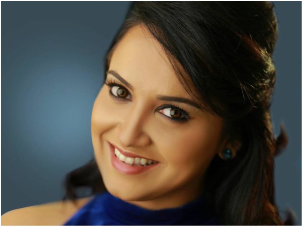 The Daring Actress The Daring Actress