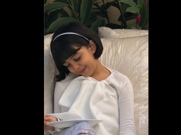Big B Shares A Super Cute Pic Of Aaradhya As Well 