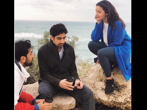 Alia & Ranbir Have Everyone Gossiping