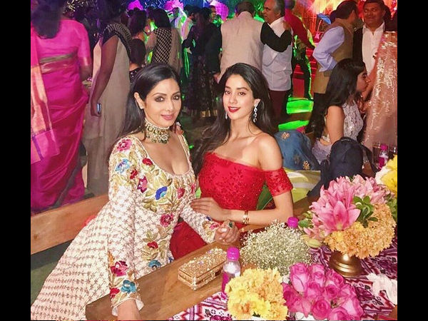 An Ardent Arjun Kapoor Fan Abused Sridevi, Khushi & Janhvi 