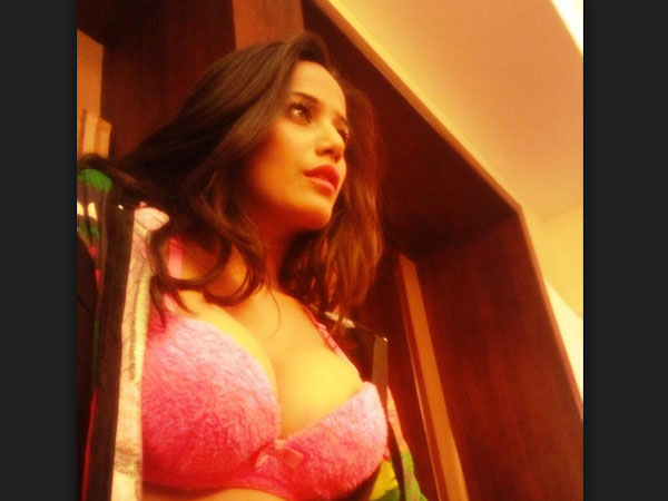 Poonam Pandey