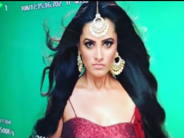 Fans Comments For Anita