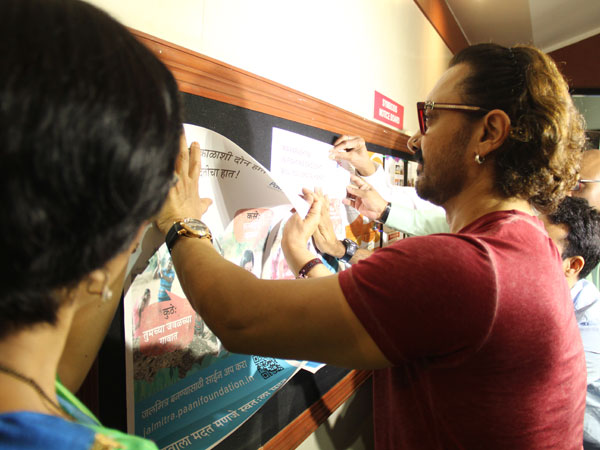 People Signing Up In Big Numbers