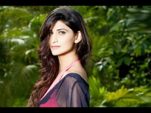 Aahana Kumra To Play Priyanka Gandhi 