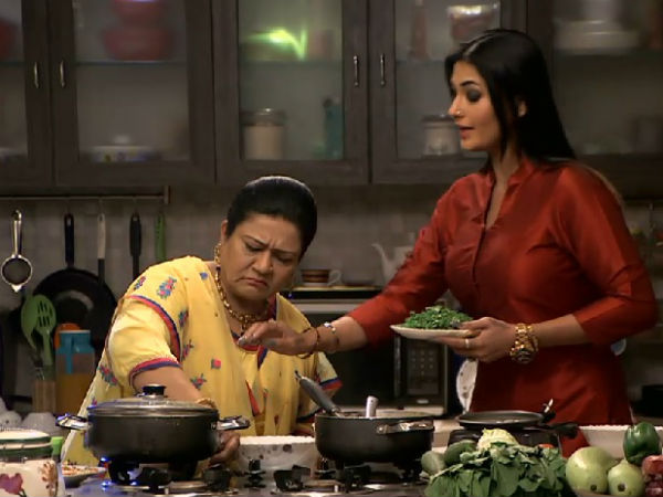 How Will Mrs Bhalla Aka Shahnaz’s Role End On YHM? How Will Mrs Bhalla Aka Shahnaz’s Role End On YHM?