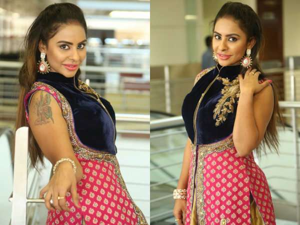 Sri Reddy’s Call To The State Leaders