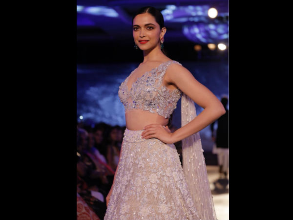 Fans Root For Ran-Deep Fans Root For Ran-Deep