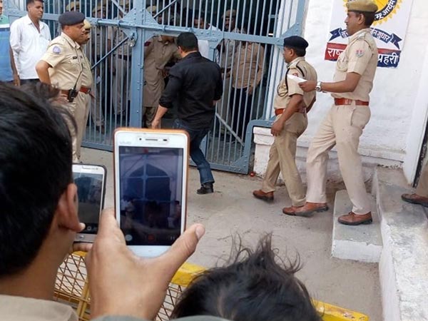 No Special Demand By Salman Khan