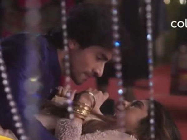 Aditya Saves Zoya’s Life!