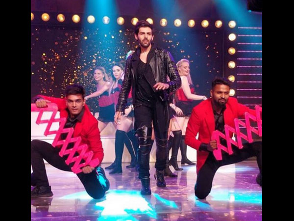 Kartik On Stage Kartik On Stage