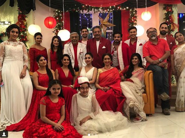 Karan & Ankita’s Industry Friends Found The Poster Cute