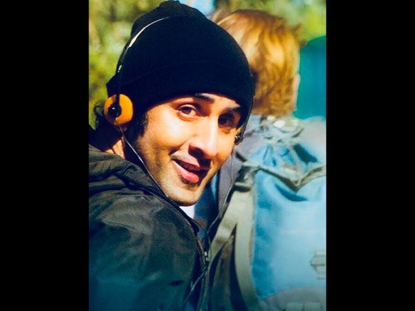 A Good Review Is All Ranbir's Film Needs & Sanju Might Be A 'Game-changer' A Good Review Is All Ranbir's Film Needs & Sanju Might Be A 'Game-changer'