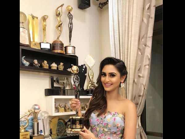 The Actress Thanks Vikas Kalantri & Gold Awards
